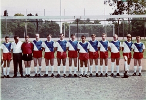 von linke: ?, ?, Fischer, 